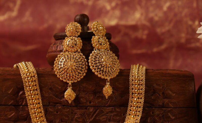 Regal Heritage Gold Set